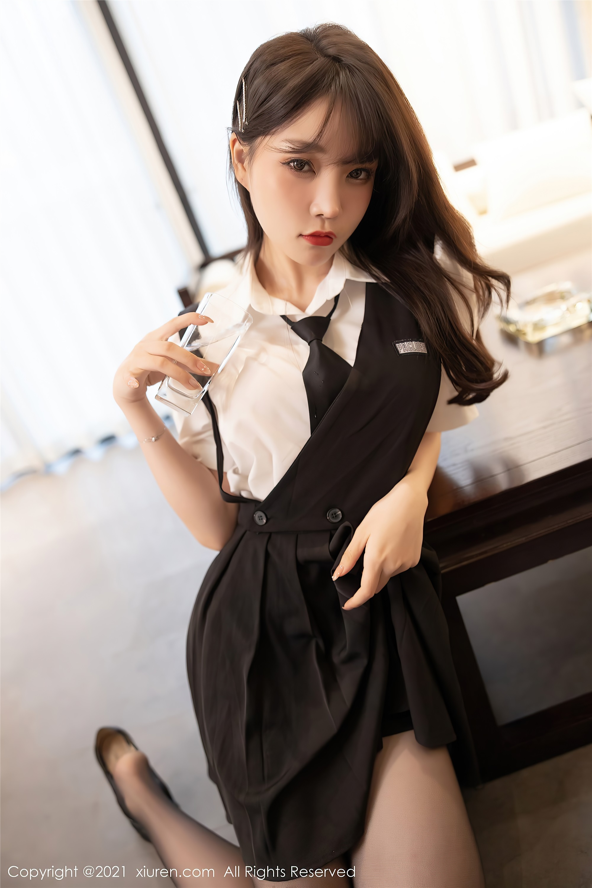 XIUREN秀人网 2021.07.08 No.3643 芝芝Booty